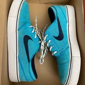 Nike Kid’s Shoes- Janoskis